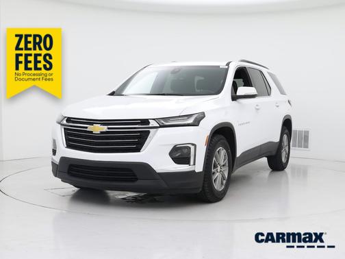 White 2023 Chevrolet Traverse LT Leather