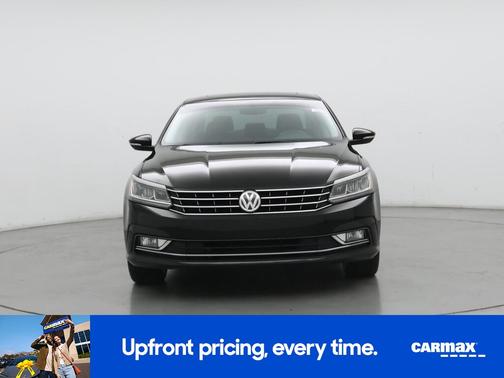 2016 Volkswagen Passat SEL