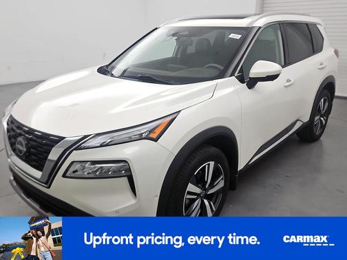 White 2023 Nissan Rogue SL