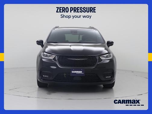 Black 2026 Chrysler Pacifica Limited