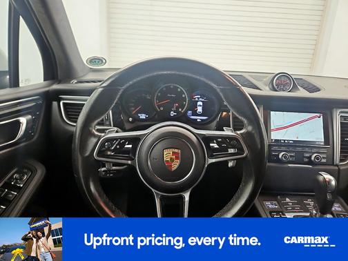 2016 Porsche Macan Turbo