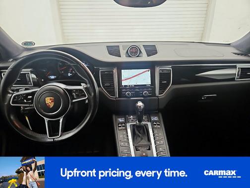 2016 Porsche Macan Turbo