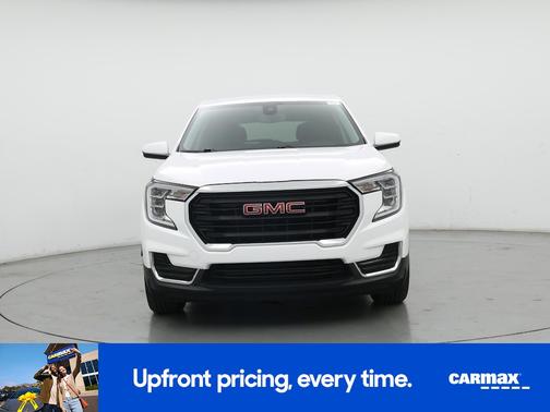 White 2022 GMC Terrain SLE