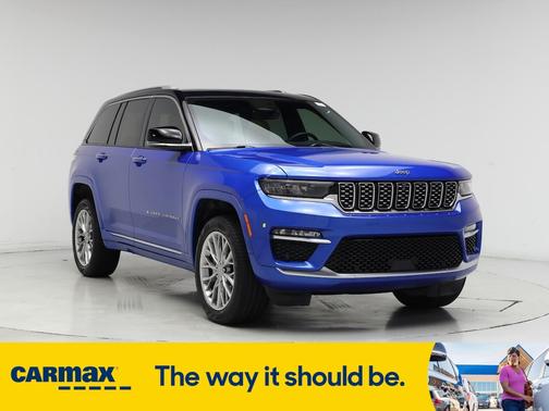 2023 Jeep Grand Cherokee Summit