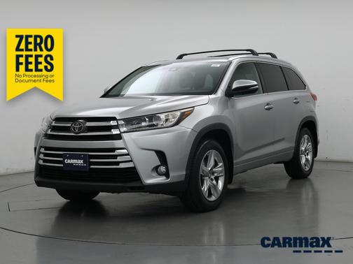 Silver 2018 Toyota Highlander Limited Platinum