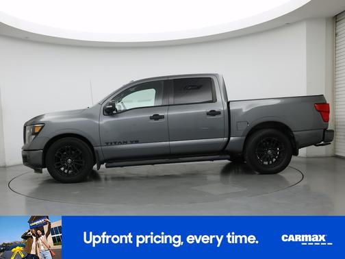 Gray 2018 Nissan Titan SV