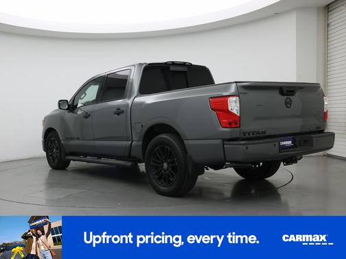 Gray 2018 Nissan Titan SV