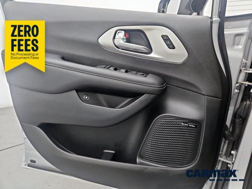 Silver 2024 Chrysler Pacifica Hybrid Premium S Appearance Pkg