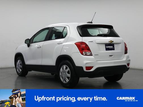 White 2018 Chevrolet Trax LS