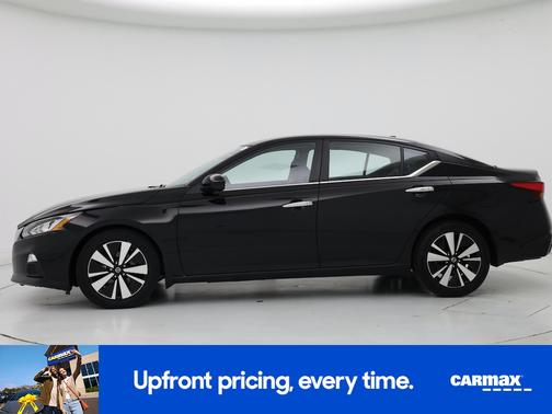 2022 Nissan Altima SV