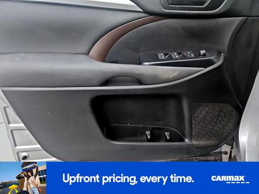 2017 Toyota Highlander LE