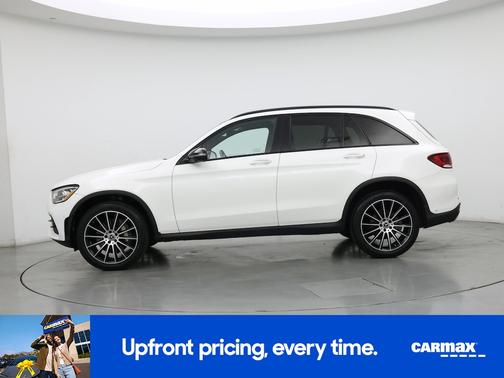 White 2022 Mercedes-Benz GLC 300