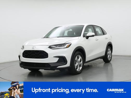 White 2024 Honda HR-V LX