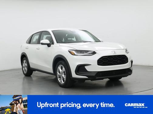 White 2024 Honda HR-V LX