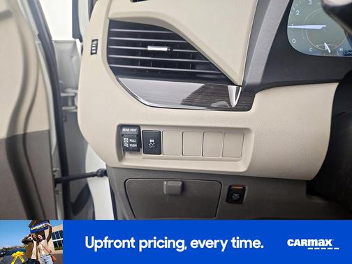 2019 Toyota Sienna XLE