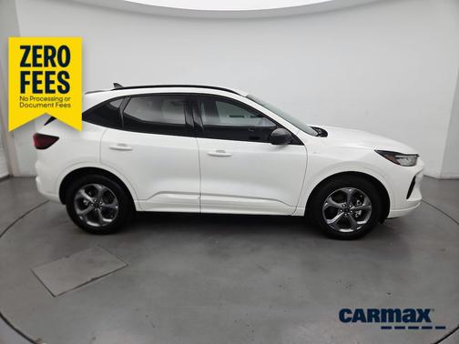 White 2024 Ford Escape ST-Line