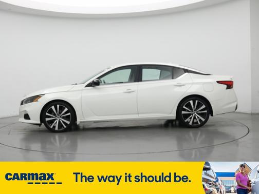 2022 Nissan Altima SR