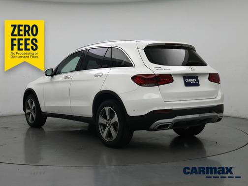 White 2022 Mercedes-Benz GLC 300
