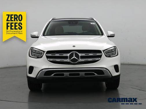 White 2022 Mercedes-Benz GLC 300