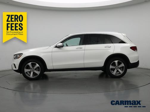 White 2022 Mercedes-Benz GLC 300