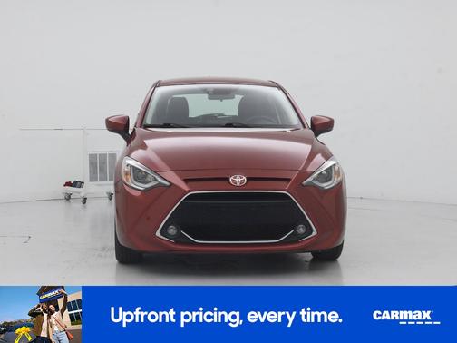 2020 Toyota Yaris XLE