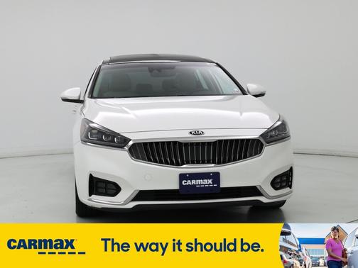 2017 Kia Cadenza Technology