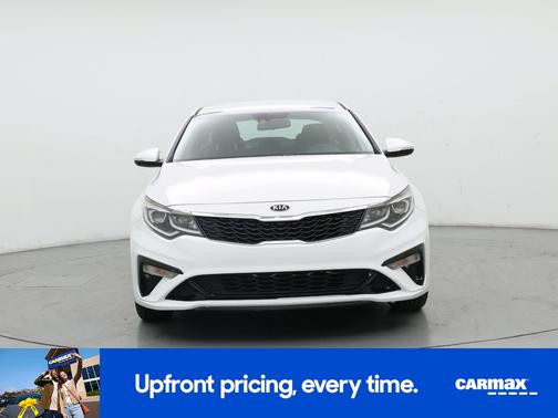 White 2019 Kia Optima LX