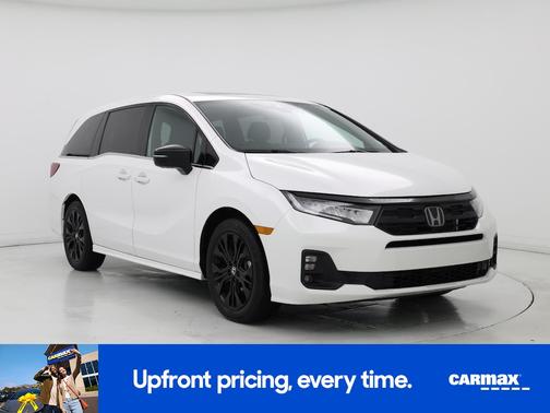 White 2025 Honda Odyssey Sport-L