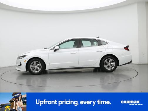 2022 Hyundai SONATA SE