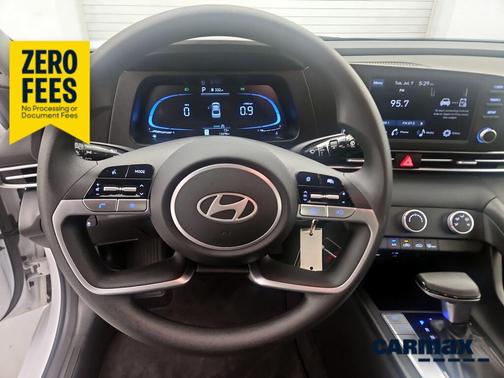 White 2025 Hyundai ELANTRA SE