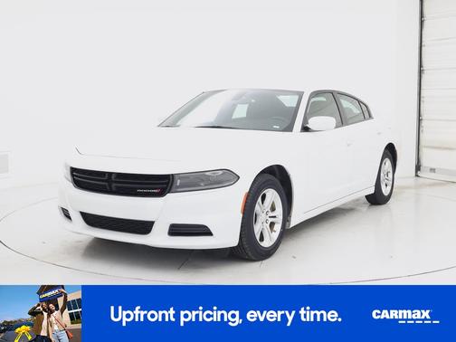 White 2022 Dodge Charger SXT