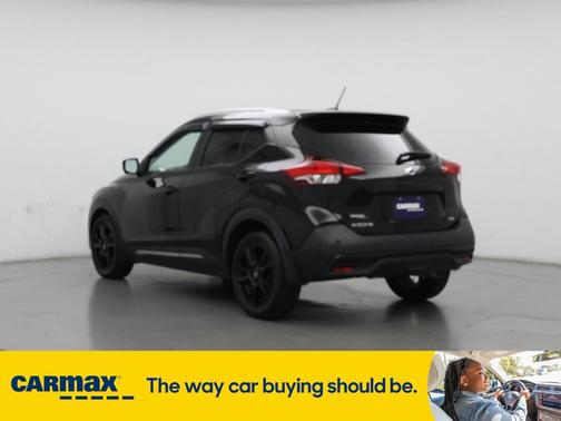 2020 Nissan Kicks SR