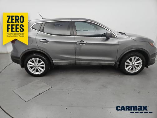 Gray 2019 Nissan Rogue Sport S
