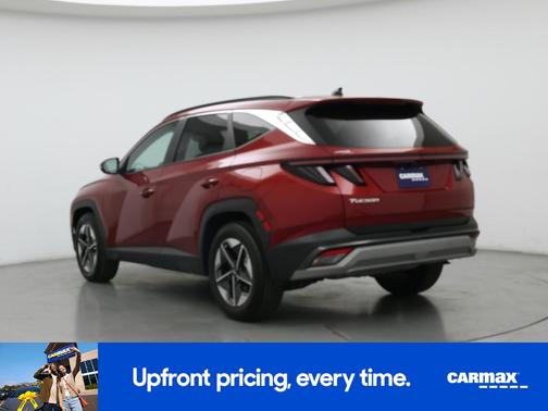 Red 2025 Hyundai TUCSON SEL Convenience