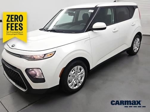 White 2021 Kia Soul LX