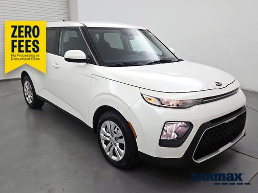 White 2021 Kia Soul LX