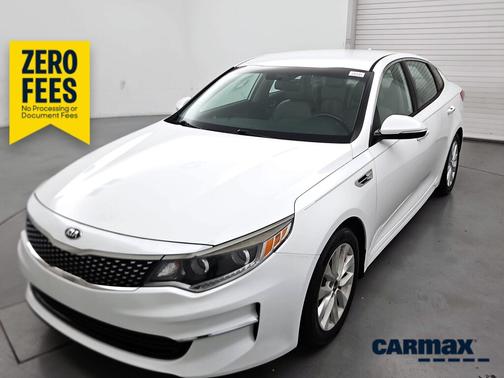 White 2016 Kia Optima EX
