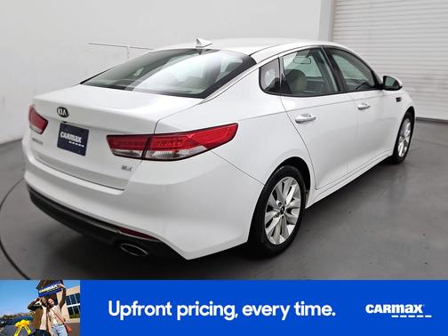 White 2016 Kia Optima EX
