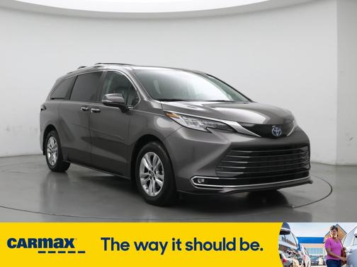 2024 Toyota Sienna Limited
