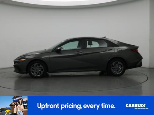 Gray 2024 Hyundai ELANTRA SEL