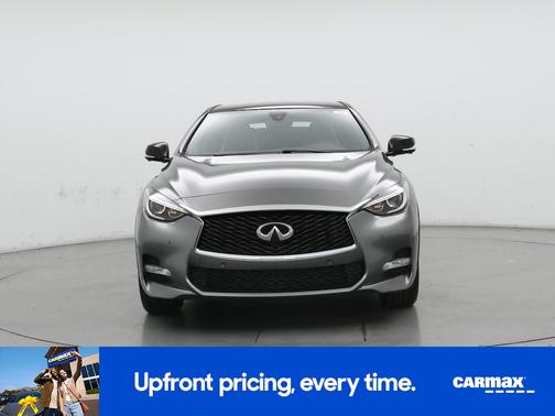 2017 INFINITI QX30 Sport