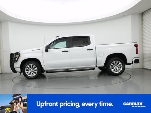 White 2024 Chevrolet Silverado 1500 Custom