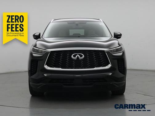 Black 2023 INFINITI QX60 Luxe