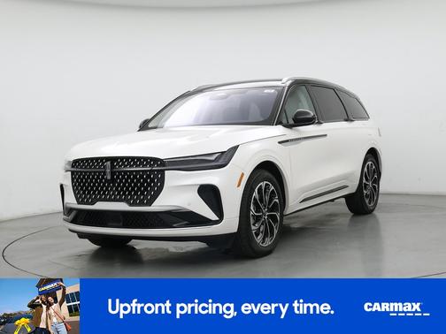 White 2026 Lincoln Nautilus Reserve