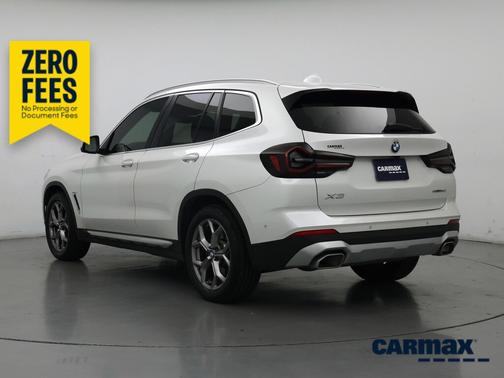 White 2023 BMW X3 sDrive30i
