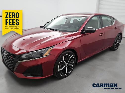 Burgundy 2024 Nissan Altima SR