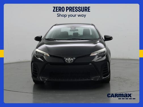 Black 2018 Toyota Corolla SE