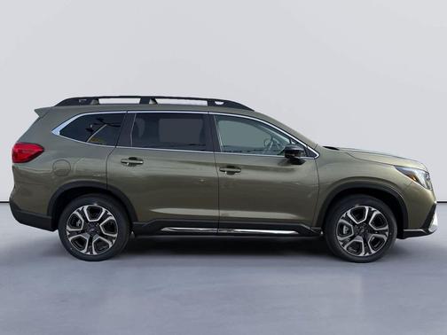 Autumn Green Metallic 2026 Subaru Ascent Limited 7-Passenger