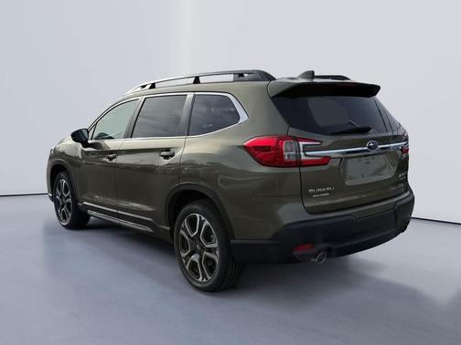 Autumn Green Metallic 2026 Subaru Ascent Limited 7-Passenger
