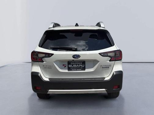 2025 Subaru Outback Touring